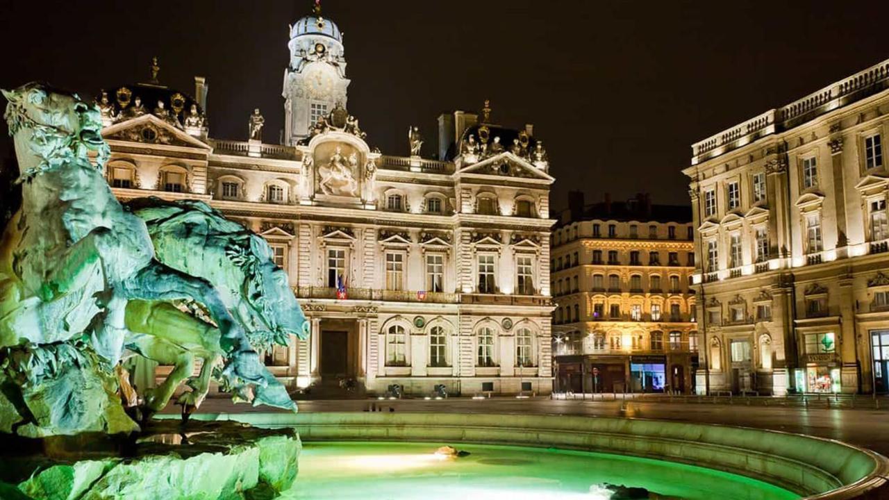 Appartement Haussmannien D'Artiste, Exception, Quai De Saone Balcon+Parking ليون المظهر الخارجي الصورة